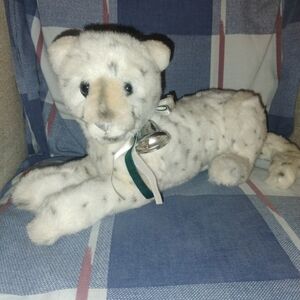 Vintage Dakin Snow Leopard Plush